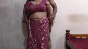 Aunty Bilajubi's hot Tamil porn video