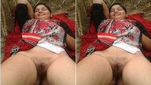 Desi bhabhi gets outdoor sex with two guys