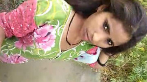 Desi girl gets fucked in a village setting