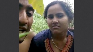 Outdoor fucking and blowjob with Indian lover in marged clip
