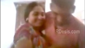 Desi aunty gets anal pounding from neighbor boy
