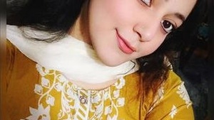 Cute Desi bhabi flaunts her nice boobs and pussy