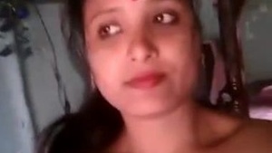 Desi wife turns to webcamming for sexual satisfaction