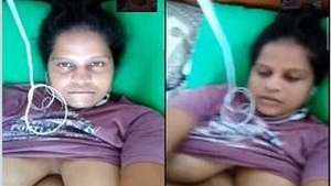 Desi mom flaunts her big boobs and pussy