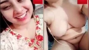 Busty Pakistani babe flaunts her body in a seductive manner