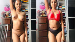 Tamil amateur flaunts her big boobs and pussy in exclusive video