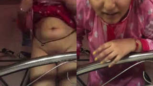 Amateur Indian Bhabhi flaunts her boobs and pussy in part one of exclusive video