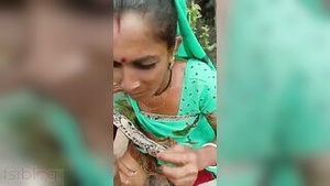 Desi bhabhi's deepthroat skills on display in the forest