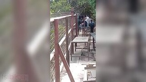 Desi college girl caught on video by voyeur during outdoor sex