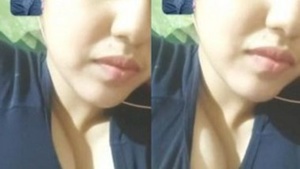 Desi beauty arouses her partner with her stunning looks