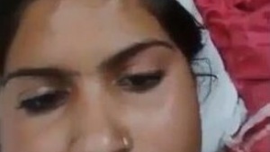 Bhabi gets fucked by her well-endowed boyfriend