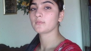 Beautiful Indian girl sends naughty MMS to her lover