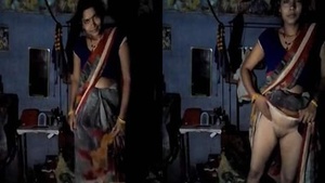 Village bhabhi flaunts her pussy in a selfie video
