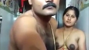 Pregnant Indian bhabhi indulges in shower sex