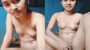 Amateur Indian bhabhi goes nude for the first time