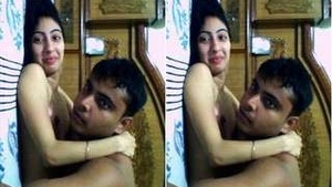 Boudi's hot webcam show with her boyfriend