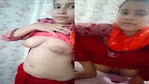 Dehati girl captures her own peeing video for her lover