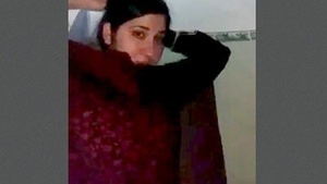 Hot and sexy bhabi with a nice body