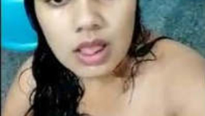Watch a sexy Indian babe masturbating with her fingers in this video